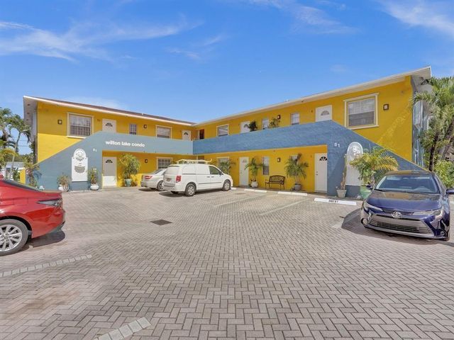 51 NE 24th Street 4, Wilton Manors, FL 33305