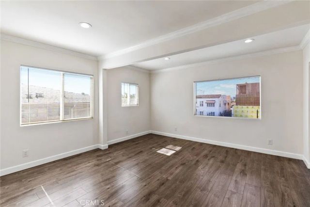 136 N Rampart Boulevard, Los Angeles, CA 90026