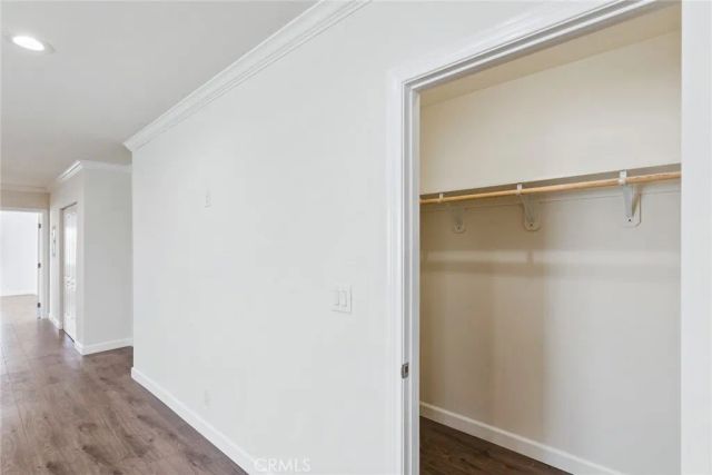 136 N Rampart Boulevard, Los Angeles, CA 90026