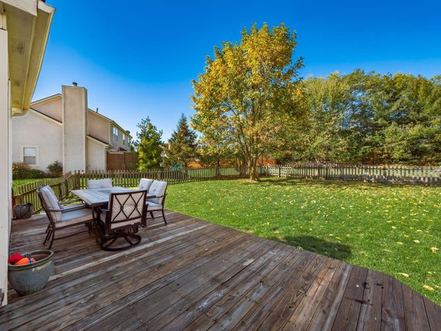 7682 Holderman Street, Lewis Center, OH 43035