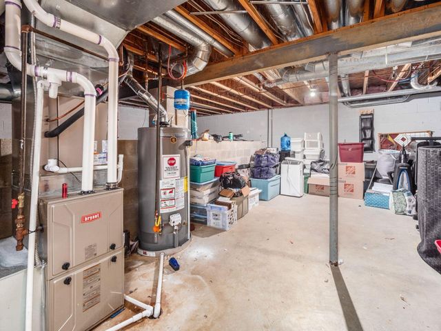 7682 Holderman Street, Lewis Center, OH 43035