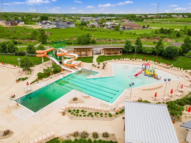 7682 Holderman Street, Lewis Center, OH 43035