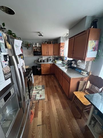 3136 N Oak Park Avenue, Chicago, IL 60634