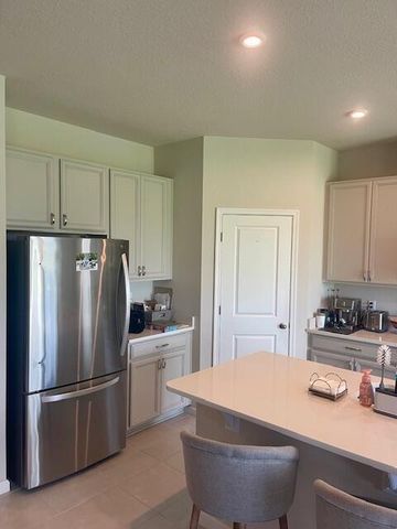 10657 SW Vasari Way, Port St. Lucie, FL 34987