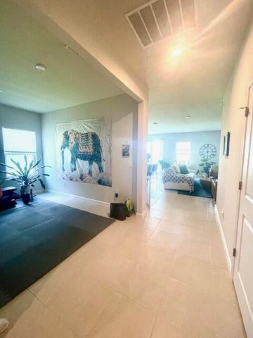 10657 SW Vasari Way, Port St. Lucie, FL 34987