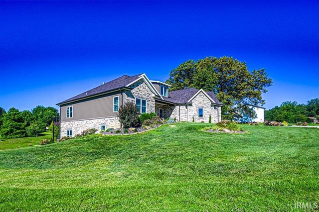 4119 E Oak Ridge Estates, Haubstadt, IN 47639