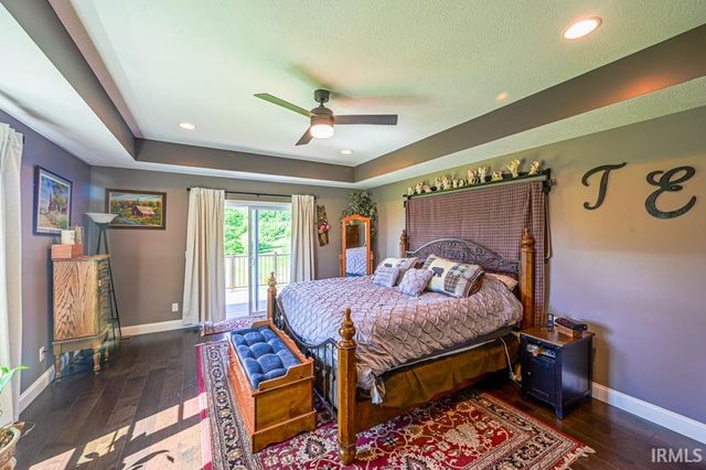 4119 E Oak Ridge Estates, Haubstadt, IN 47639