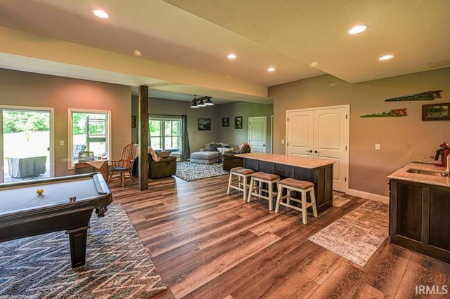 4119 E Oak Ridge Estates, Haubstadt, IN 47639