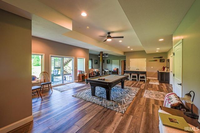 4119 E Oak Ridge Estates, Haubstadt, IN 47639