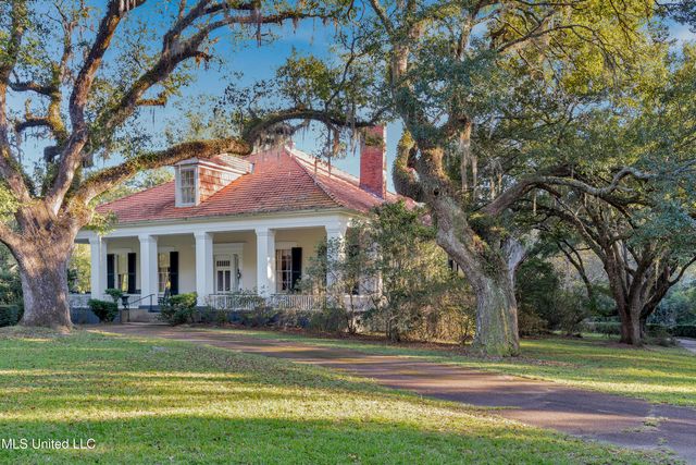 109 Carmel Church Road, Natchez, MS 39120