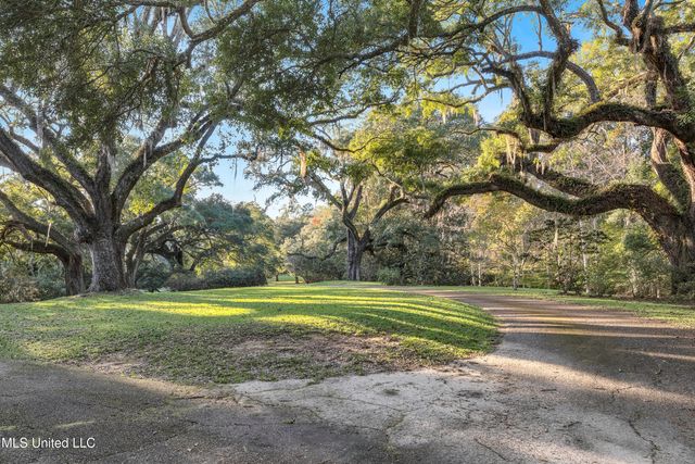 109 Carmel Church Road, Natchez, MS 39120