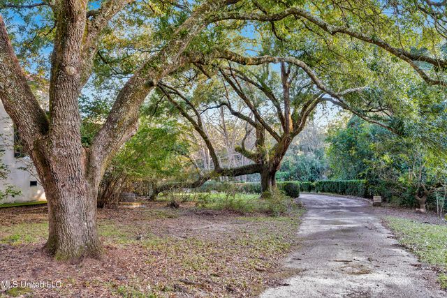 109 Carmel Church Road, Natchez, MS 39120