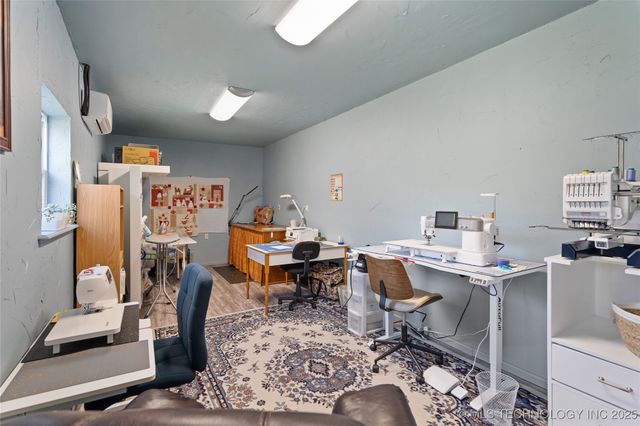 13572 Kaney, Kingston, OK 73439