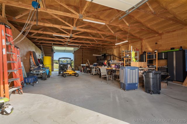 13572 Kaney, Kingston, OK 73439