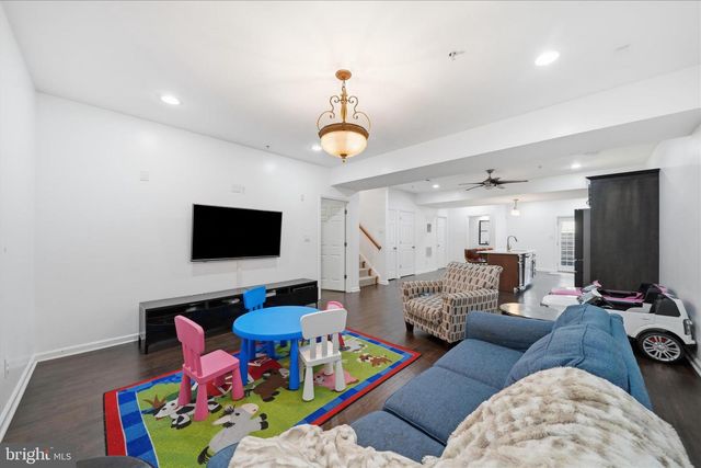 23121 FREDERICK RD, Clarksburg, MD 20871