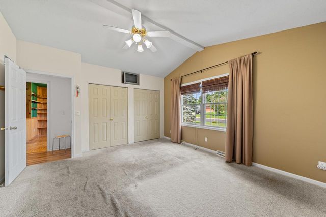 320 Arbor Ridge DRIVE, Delavan, WI 53115