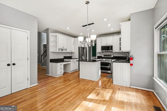 2155 Blackhawk Trail, Lawrenceville, GA 30043