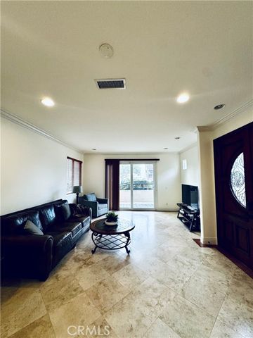 416 15th, Huntington Beach, CA 92648