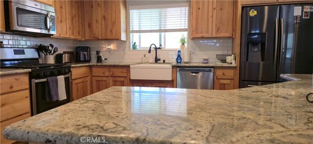 16650 Cactus Street, Hesperia, CA 92345