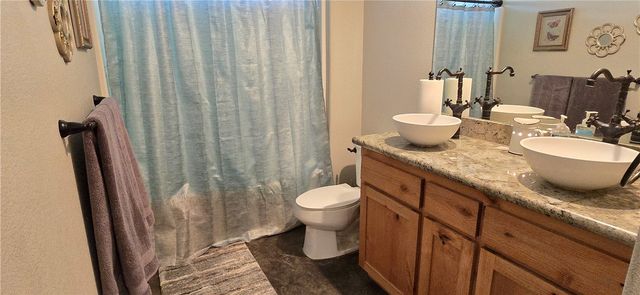 16650 Cactus Street, Hesperia, CA 92345