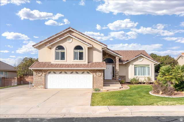 7 N REFLECTION WAY, St. George, UT 84770