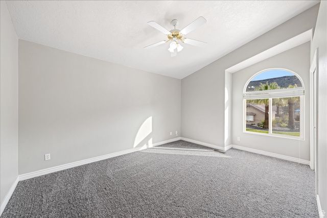 7 N REFLECTION WAY, St. George, UT 84770