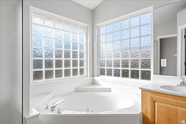 7 N REFLECTION WAY, St. George, UT 84770