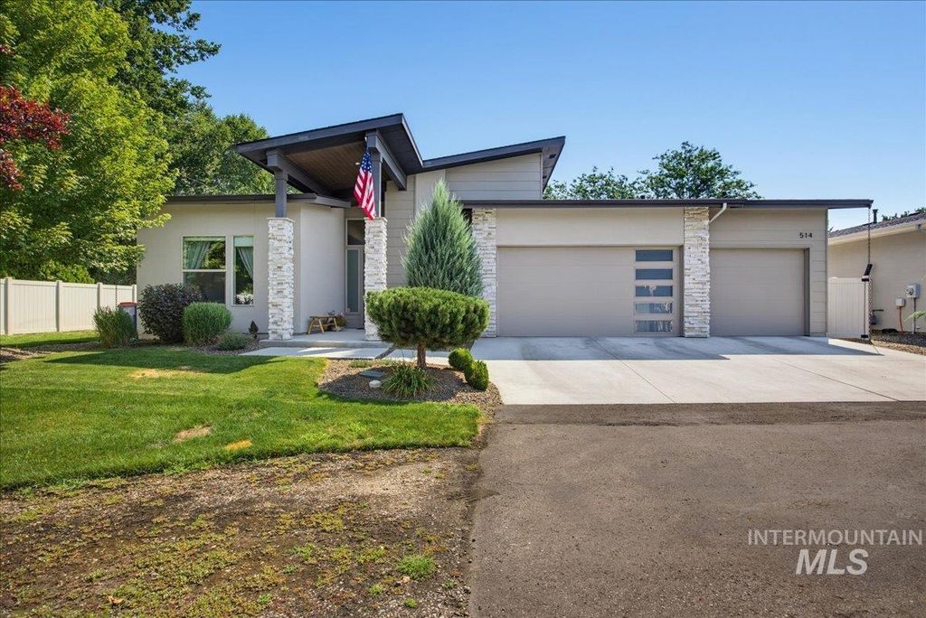 514 W Carnelian Lane, Eagle, ID 83616 photo 1