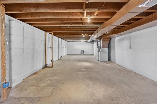 2300 S Lincoln Street, Bay City, MI 48708