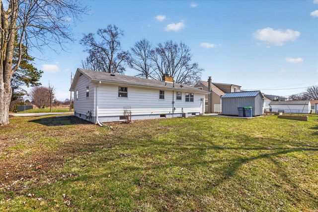 2300 S Lincoln Street, Bay City, MI 48708