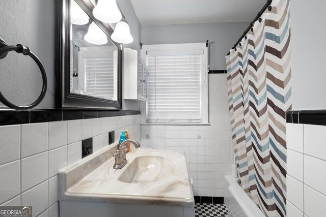 111 POPLAR Street, Fairburn, GA 30213