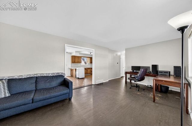 204 Byron Drive, Colorado Springs, CO 80910