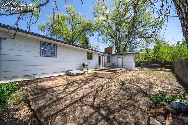 204 Byron Drive, Colorado Springs, CO 80910