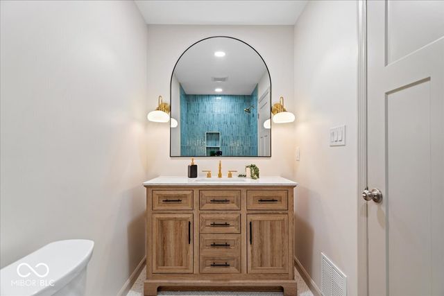 5314 Shorewood Drive, Indianapolis, IN 46220