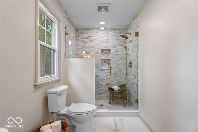 5314 Shorewood Drive, Indianapolis, IN 46220