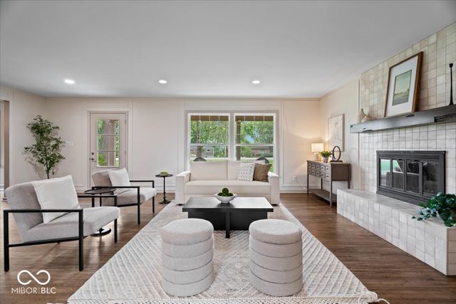 5314 Shorewood Drive, Indianapolis, IN 46220
