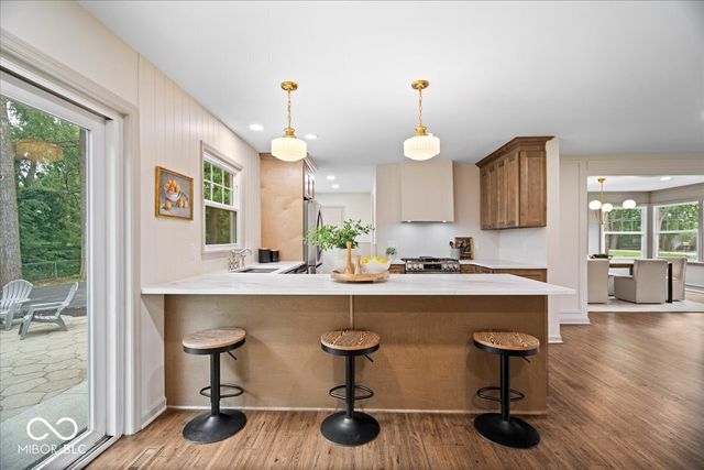 5314 Shorewood Drive, Indianapolis, IN 46220