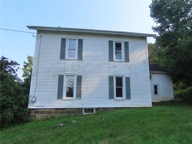 3065 Middle Sodus Road, Lyons, NY 14489