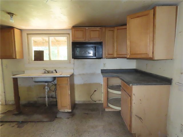 3065 Middle Sodus Road, Lyons, NY 14489
