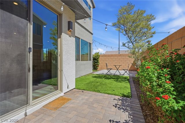 9254 Desert Pearl Avenue, Las Vegas, NV 89148
