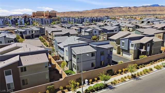 9254 Desert Pearl Avenue, Las Vegas, NV 89148
