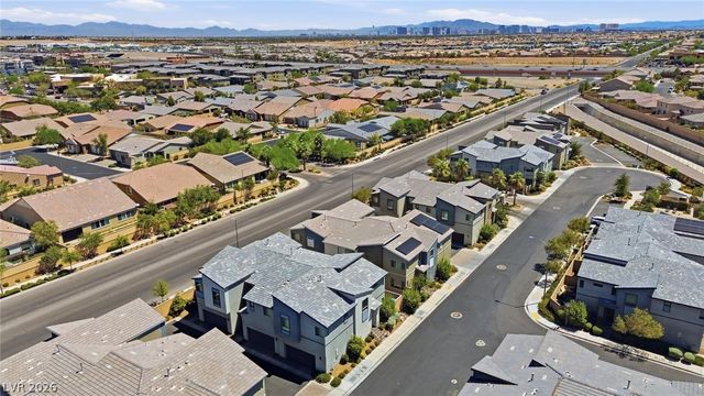 9254 Desert Pearl Avenue, Las Vegas, NV 89148