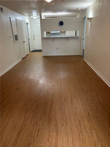 515 Southwest Parkway 103, College Station, TX 77840
