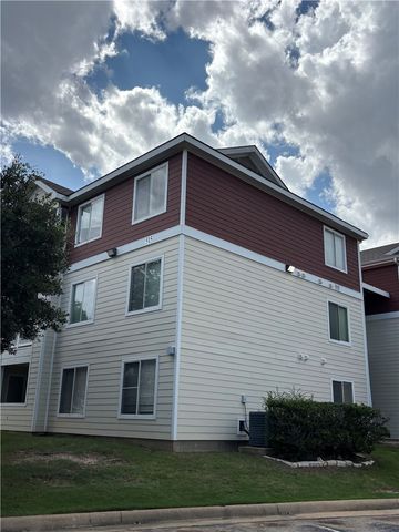 515 Southwest Parkway 103, College Station, TX 77840