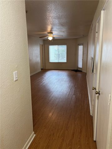 515 Southwest Parkway 103, College Station, TX 77840
