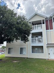 515 Southwest Parkway 103, College Station, TX 77840
