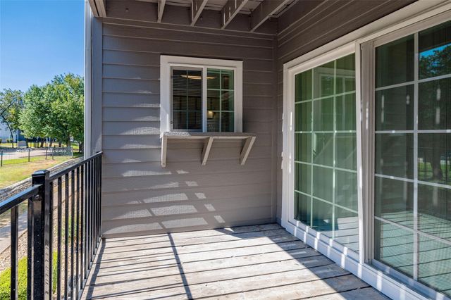 2430 Cromwell CIR 0412, Austin, TX 78741