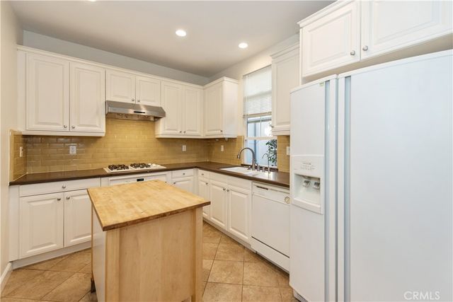 65 Canal, Irvine, CA 92620