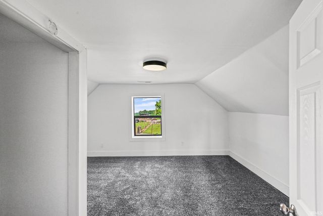 3975 N Hamilton Road, Mulberry, IN 46058