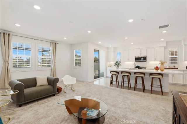 175 W La Palma Avenue 6, Anaheim, CA 92801